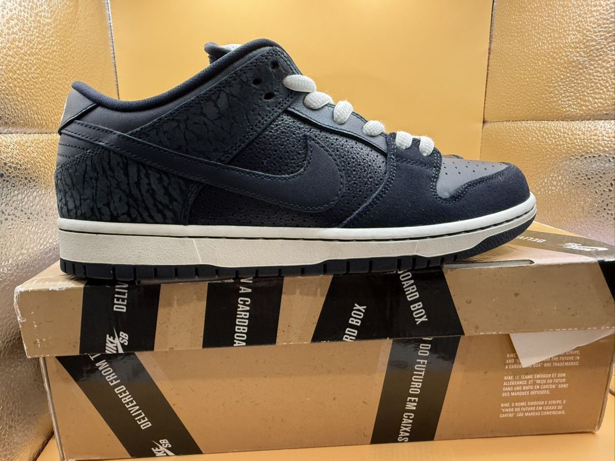 Nike Nike SB Dunk Low Murasaki Sports Ride Life Size 9.5 Size US 9.5 / EU 42-43 - 10 Thumbnail