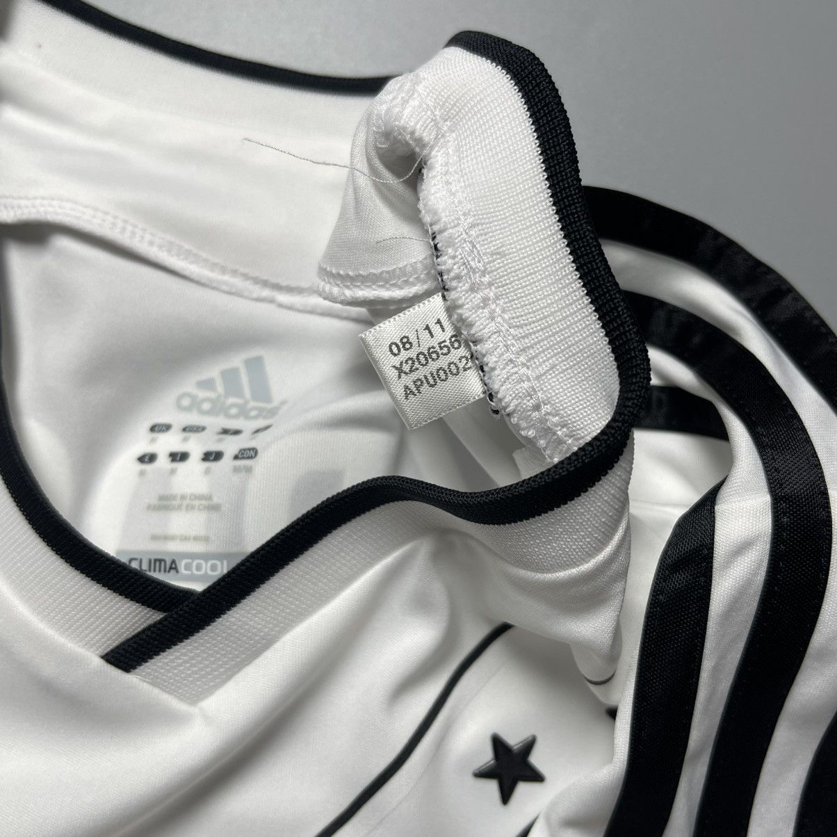Adidas GERMANY ADIDAD 2012 EURO FOOTBALL HOME JERSEY #18 KROOS Size US M / EU 48-50 / 2 - 6 Thumbnail