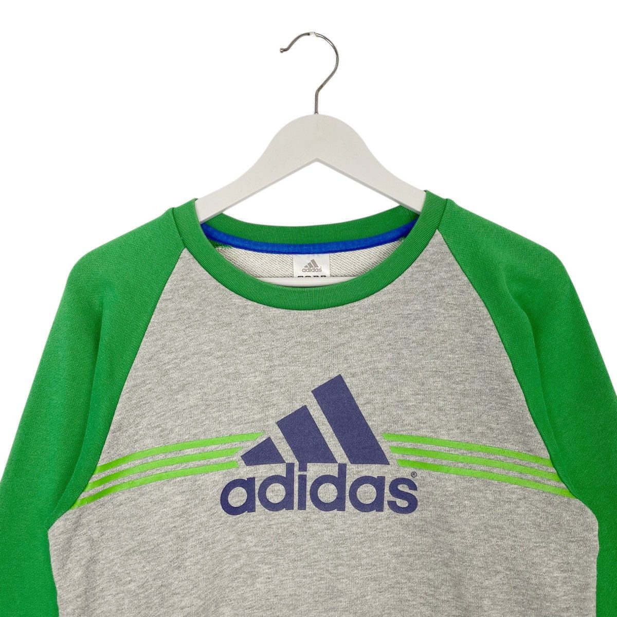 Vintage Vintage Adidas Crewneck Sweatshirt Green Pullover Jumper S Size US S / EU 44-46 / 1 - 4 Thumbnail