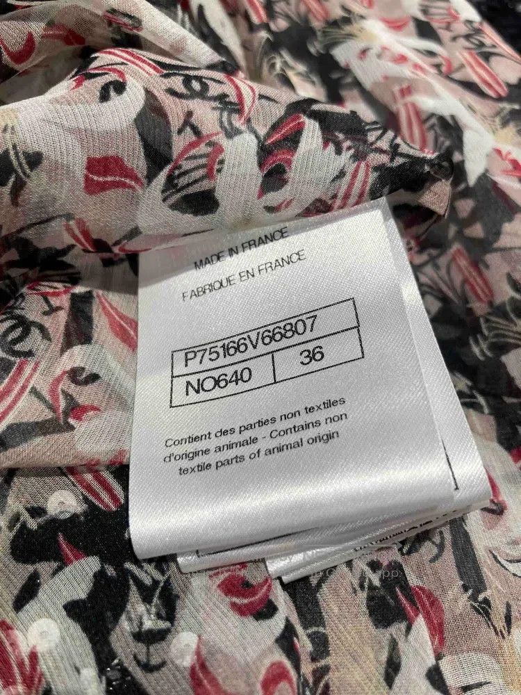 Chanel Chanel 23a pink printed silk shirt Size XS / US 0-2 / IT 36-38 - 9 Thumbnail