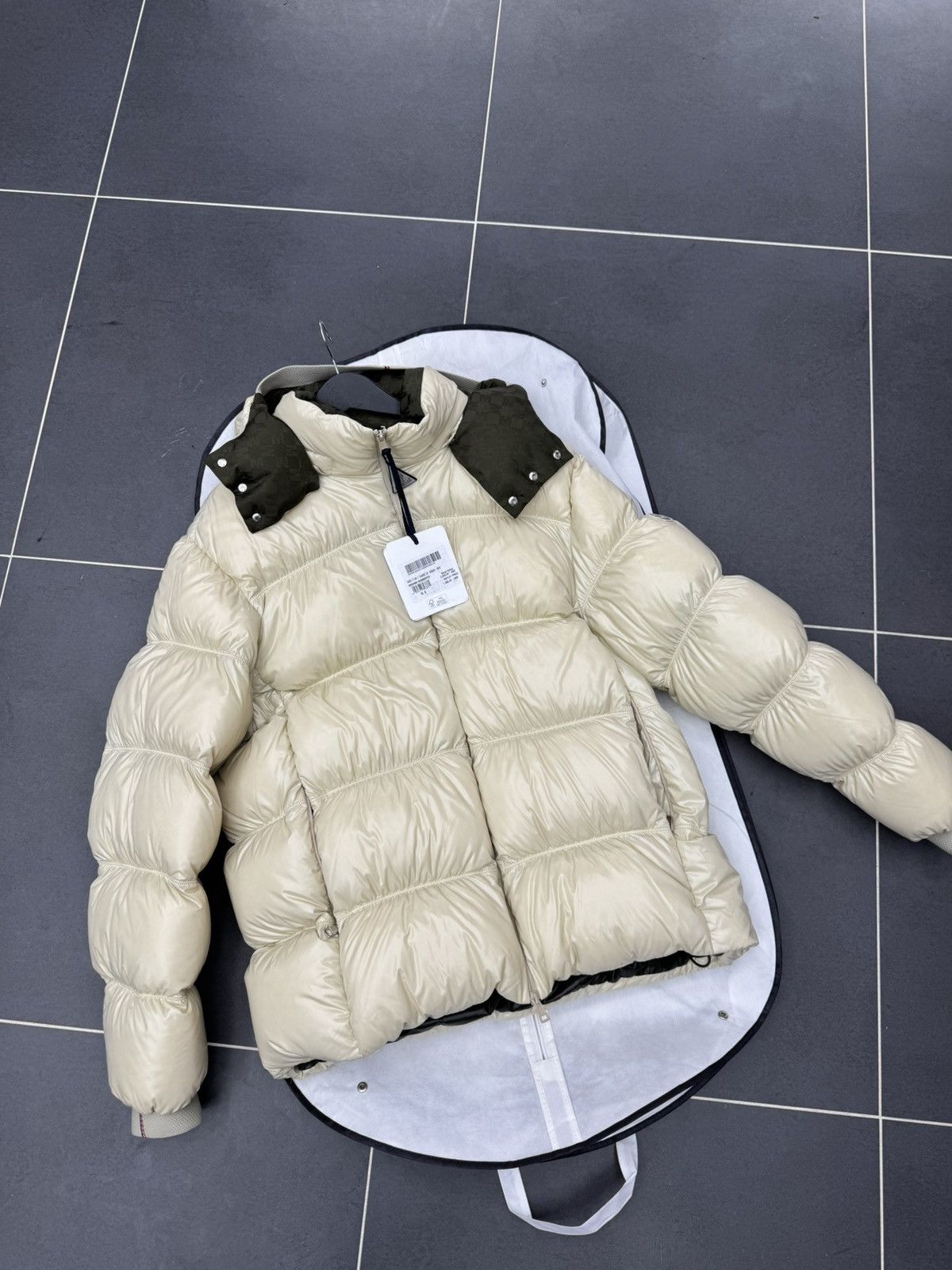 Moncler Moncler orizaba giubbotto puffer jacket Size US XL / EU 56 / 4 - 1 Thumbnail