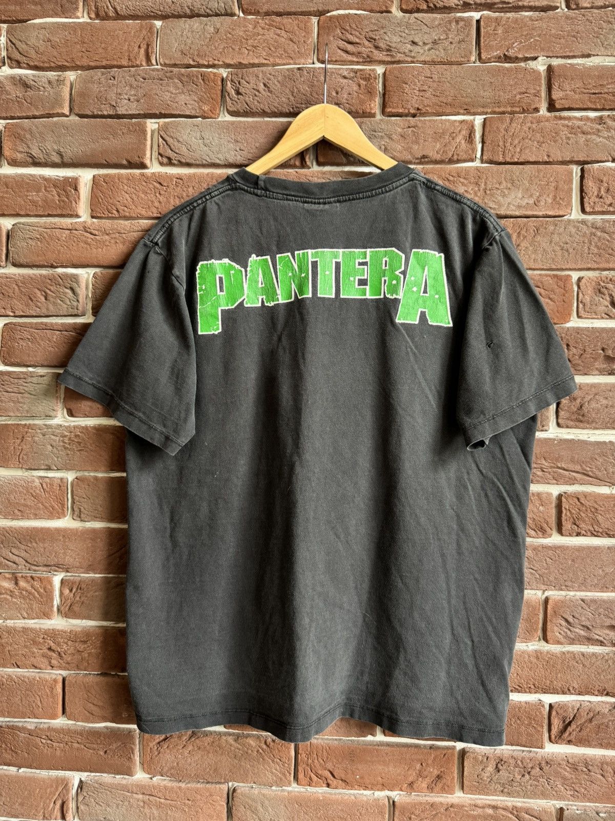 Band Tees Rare Vintage Pantera Far Beyond Tee Metal Band Grail 90s Size US L / EU 52-54 / 3 - 2 Thumbnail