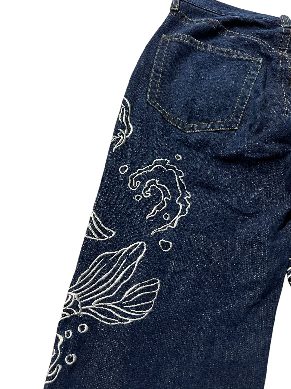 Japanese Brand VINTAGE JAPANESE BRAND SUKAJAN KOI FISH EMBROIDERY JEANS Size US 34 / EU 50 - 12 Thumbnail