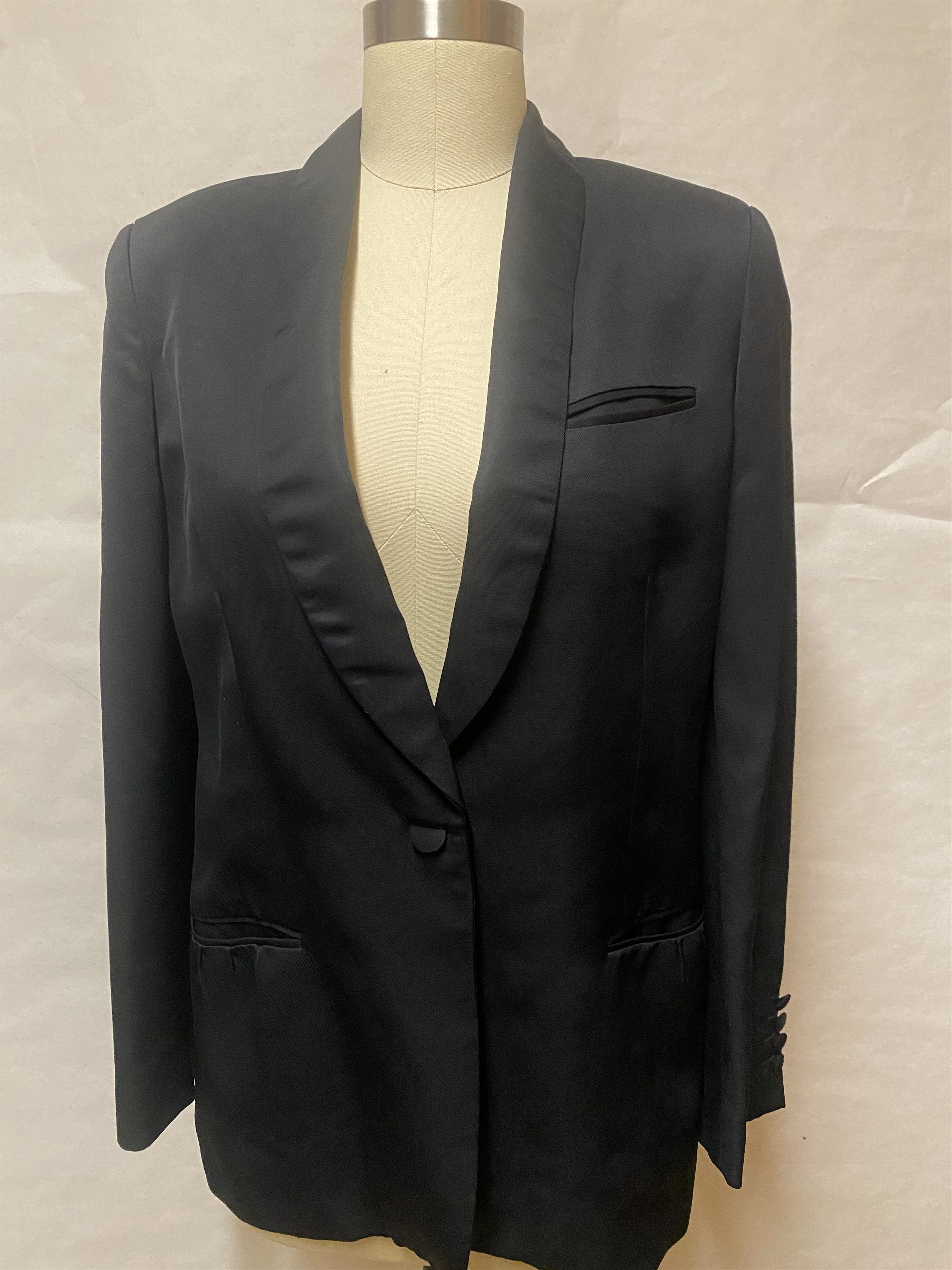 Louis Vuitton Louis Vuitton Runway Blazer Size S / US 4 / IT 40 - 1 Thumbnail