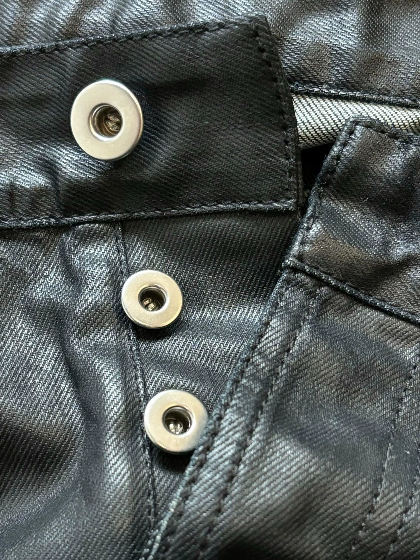 Balenciaga Balenciaga 2010 A/W Fitted Waxed Straight Jeans 30 Size US 30 / EU 46 - 3 Thumbnail