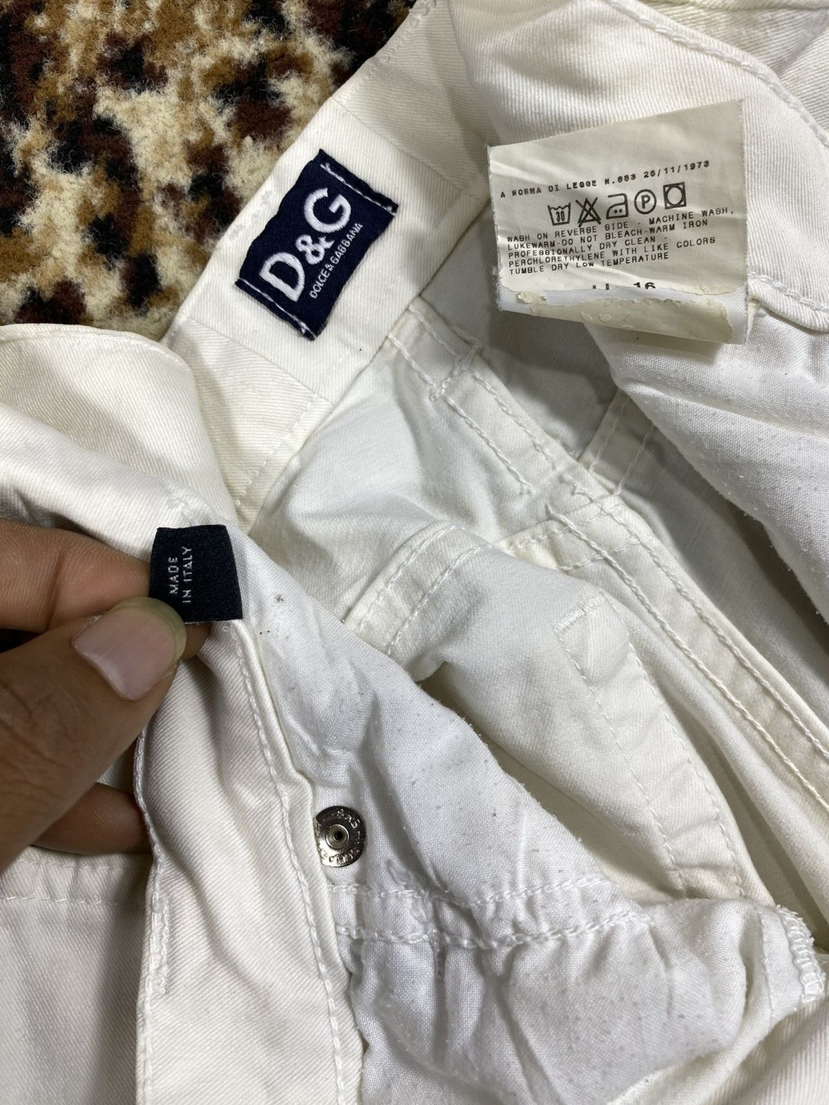 Dolce & Gabbana Dolce & Gabbana white pants Size US 31 - 8 Thumbnail
