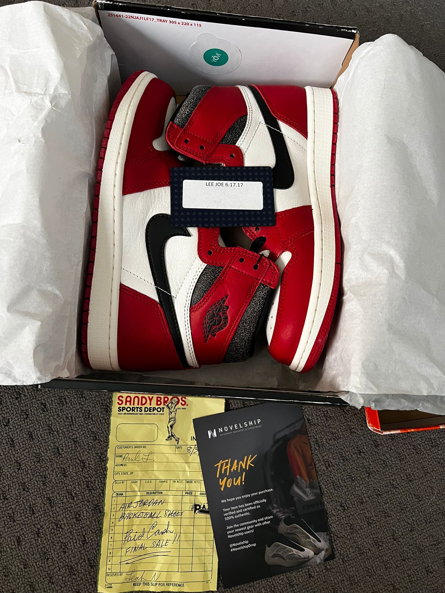 Nike Jordan 1 Retro High OG Chicago Lost and Found | Grailed