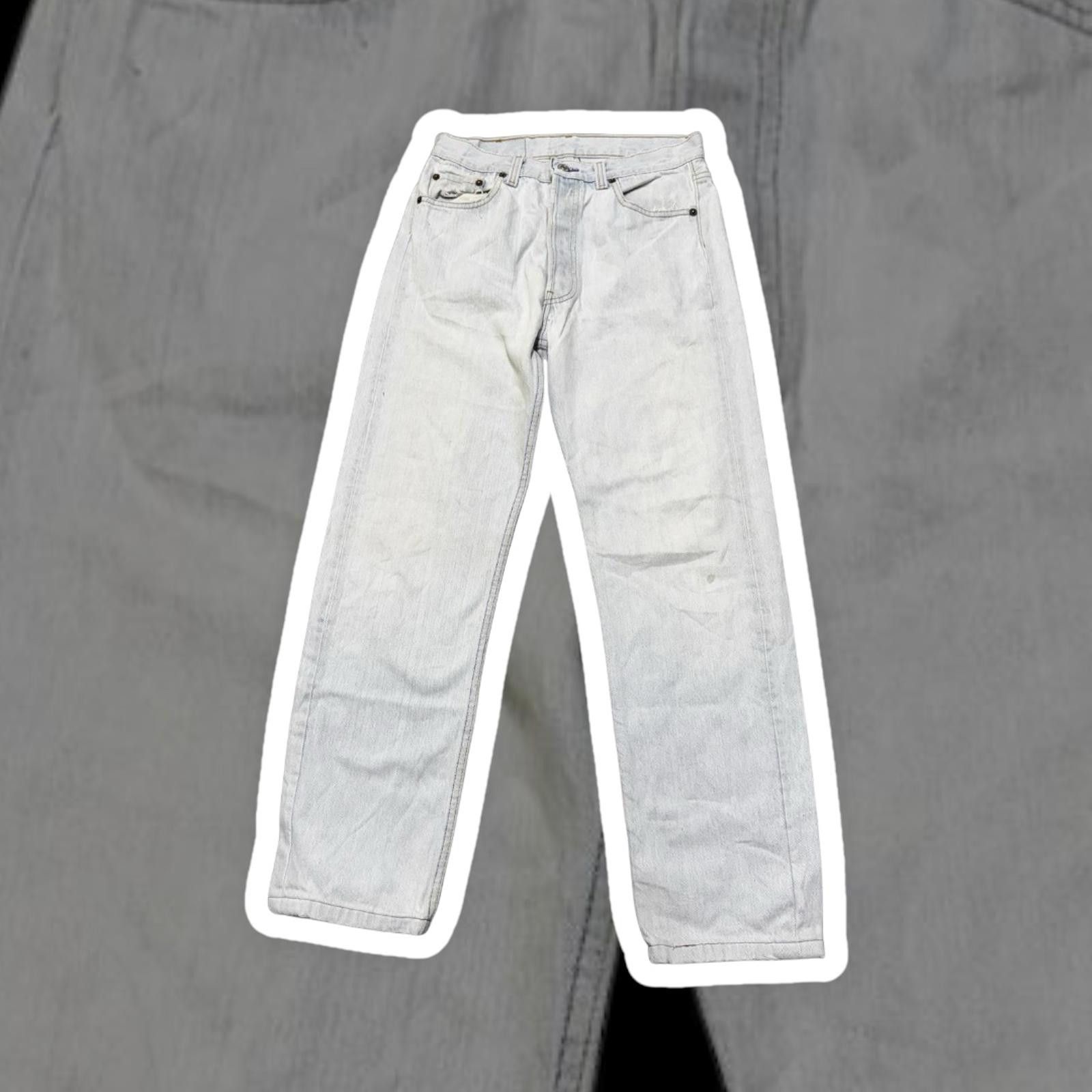 Designer Light Wash Men's Levi's Jeans Size US 31 - 1 Thumbnail