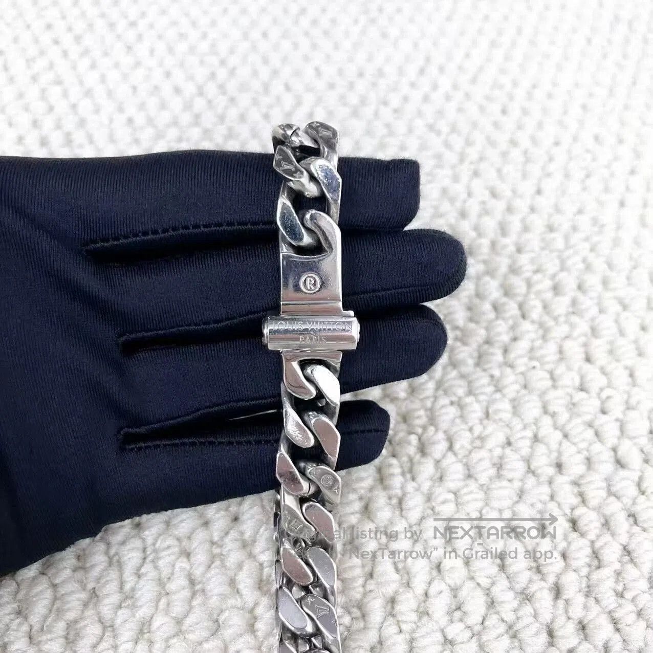 Louis Vuitton louis vuitton silver monogram chain necklace. Size ONE SIZE - 4 Thumbnail