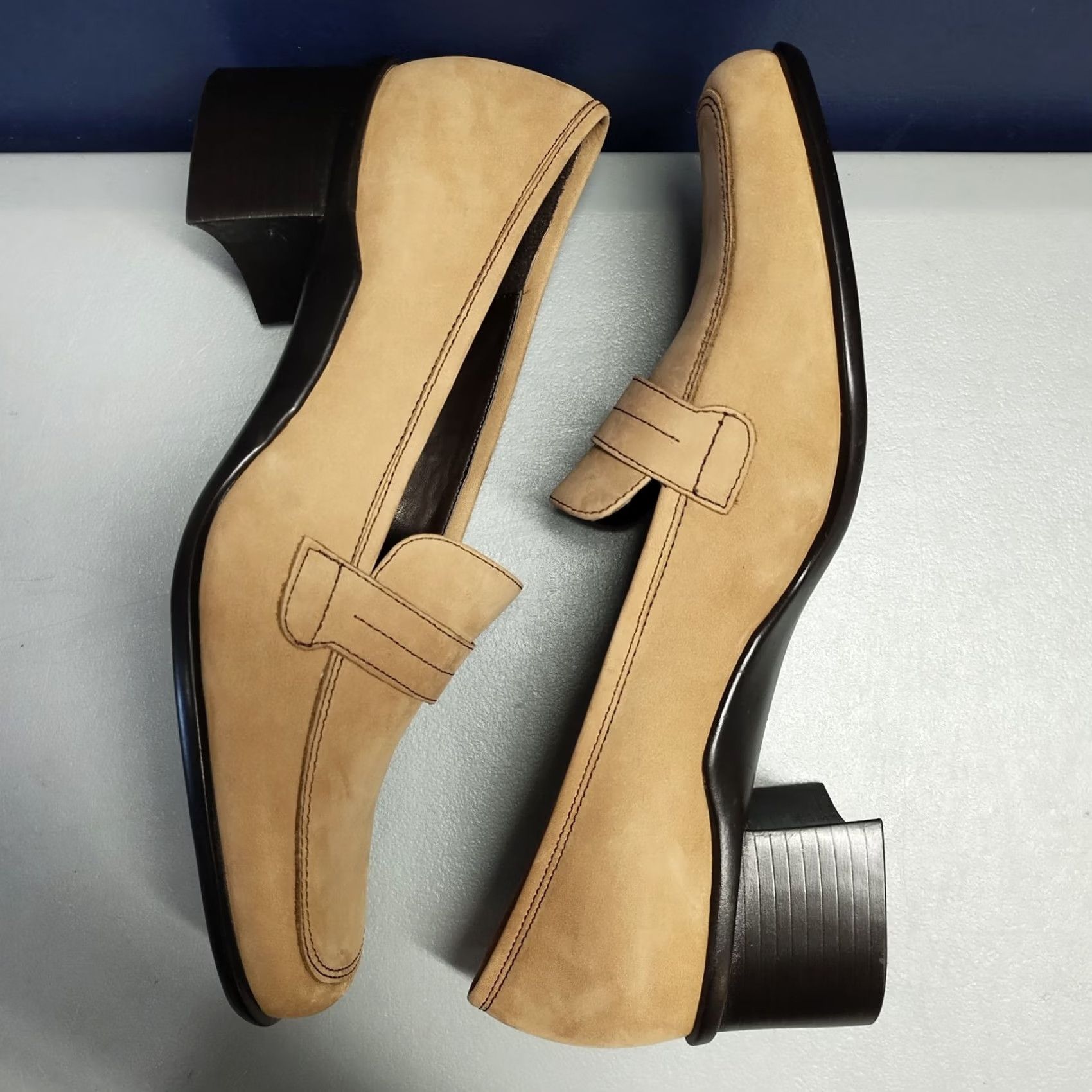 Vintage Aerosoles Sea Chore Heels Loafers Womens Size 9 Brown Leather Square Toe Slip On Mid 2-2.9in Mens Womens Size US 9 / IT 39 - 3 Thumbnail
