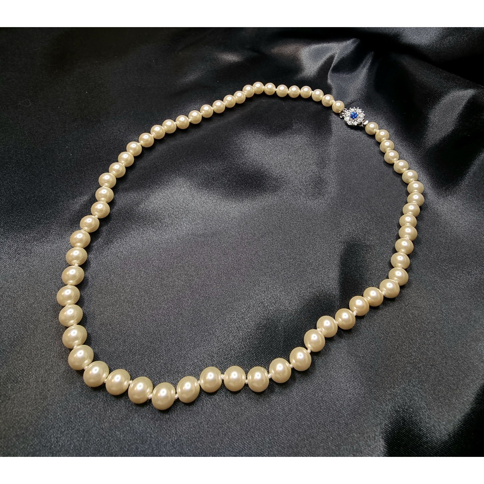 Vintage Vintage Camrose & Kross JBK Faux Pearl Necklace With Blue Rh Size ONE SIZE - 1 Thumbnail