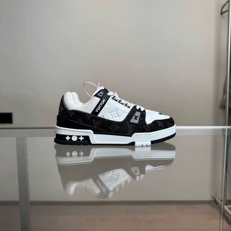 Louis Vuitton Louis Vuitton Trainer Black White Sneakers-2506 Size US 8 / EU 41 - 2 Thumbnail