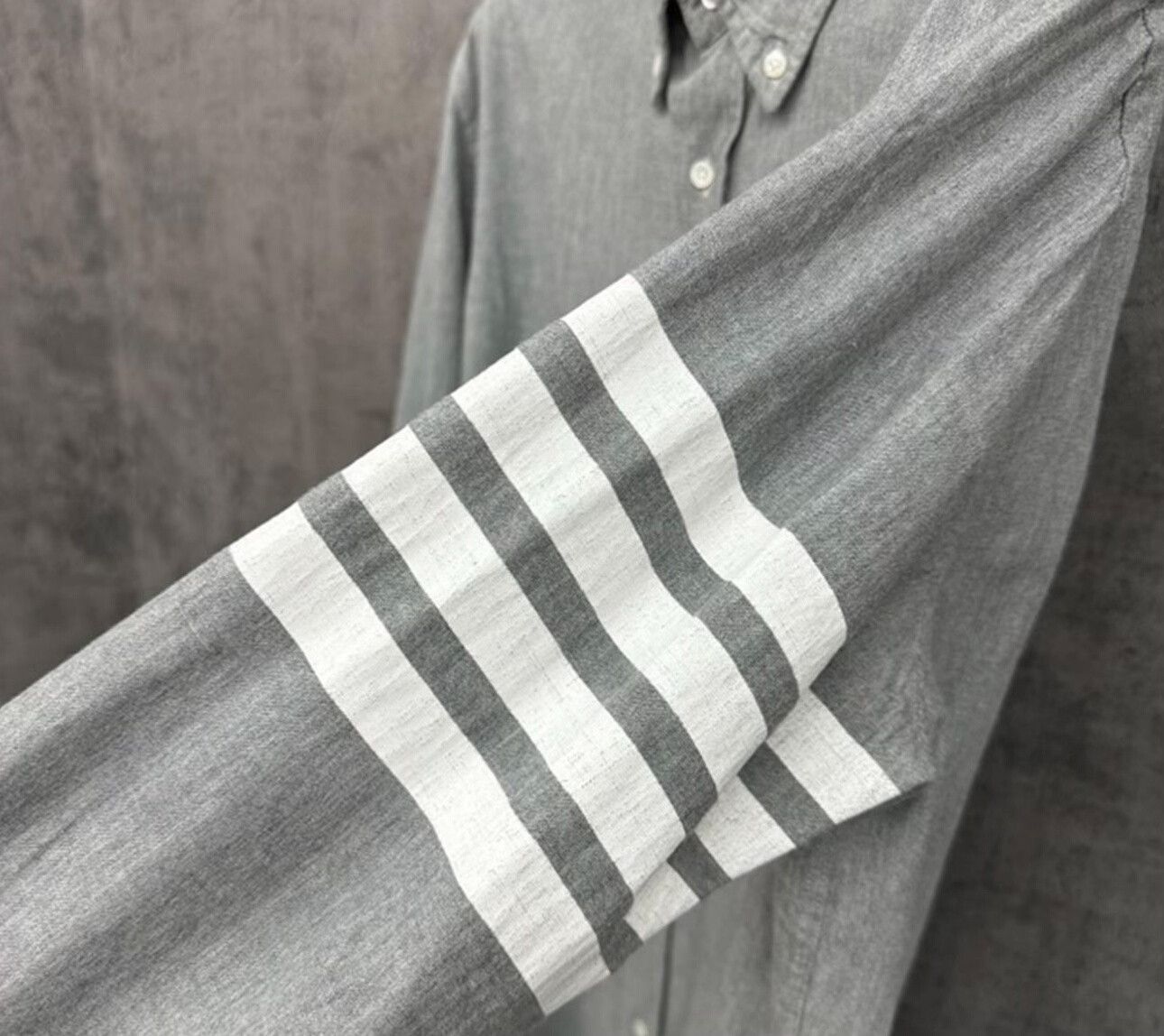 Thom Browne classic gray long sleeve shirt by thombrowne Size US M / EU 48-50 / 2 - 2 Thumbnail