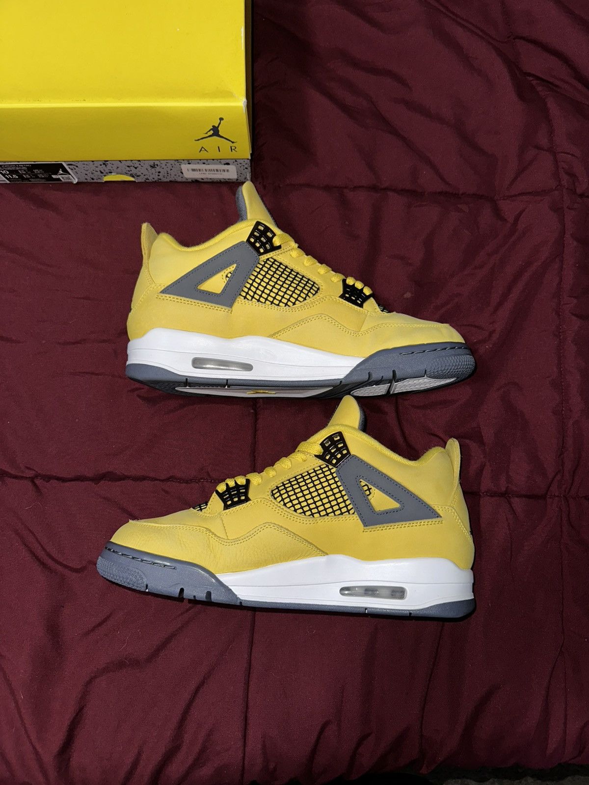 Jordan Brand Jordan 4 lightning Size US 10 / EU 43 - 3 Thumbnail