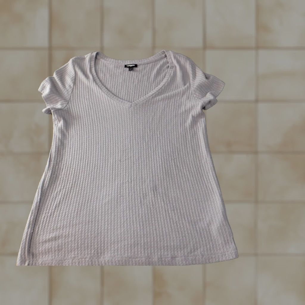 Express Express Blouse Shirt Women M Purple V-Neck Pullover Knit Stretch Casual Top Size M / US 6-8 / IT 42-44 - 1 Thumbnail