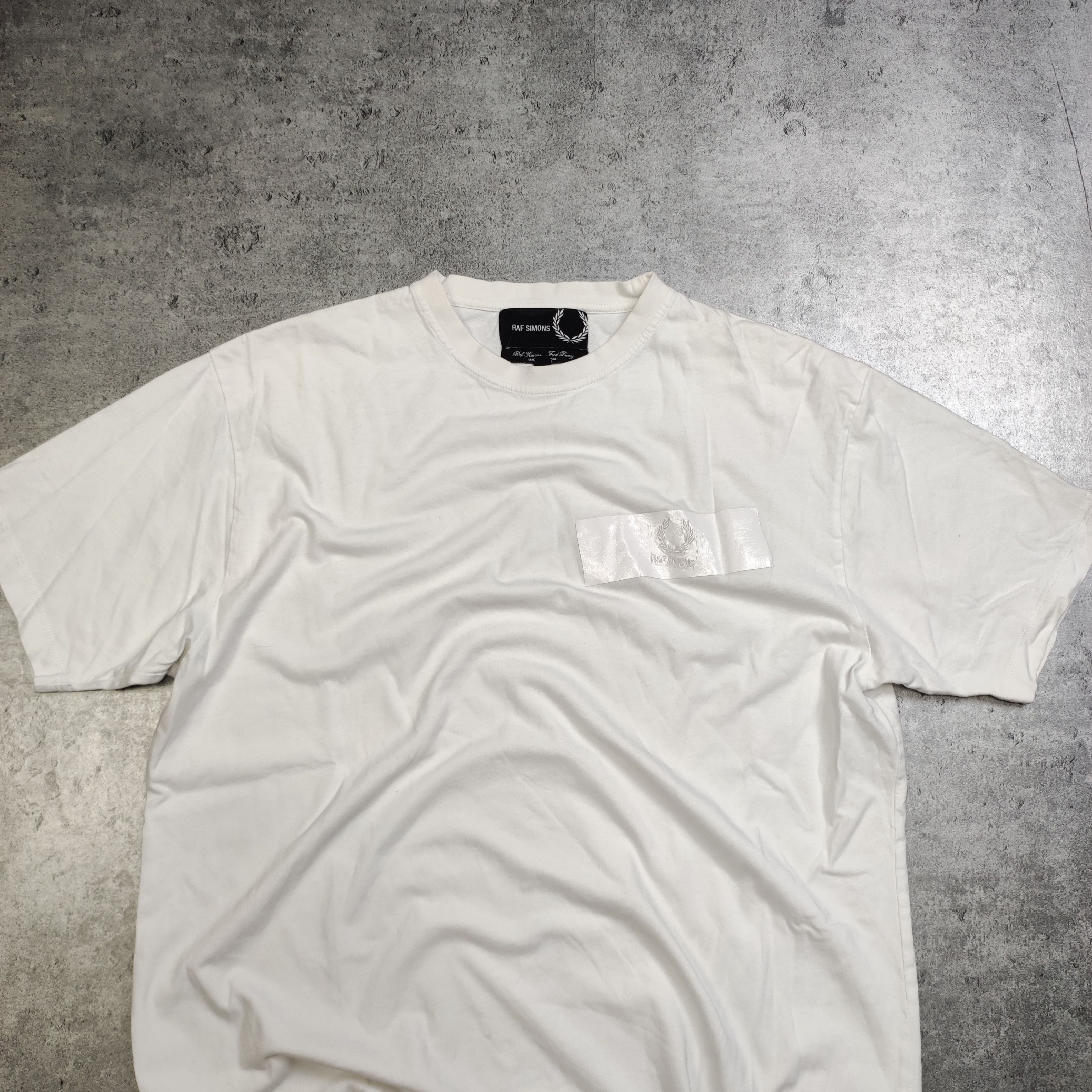 Fred Perry × Raf Simons RARE Fred Perry x Raf Simons White Logo Classic Tshirt Size US M / EU 48-50 / 2 - 3 Thumbnail