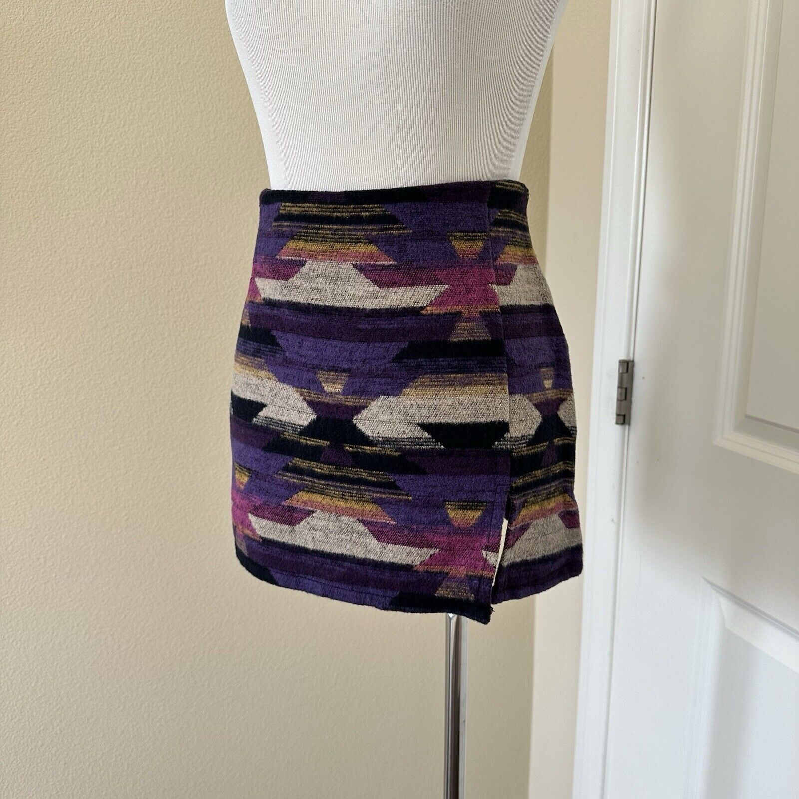 Other Geometric Festival Mini Skirt Size 2-4 Saiph Made In Italy Size 27" / US 4 / IT 40 - 3 Thumbnail