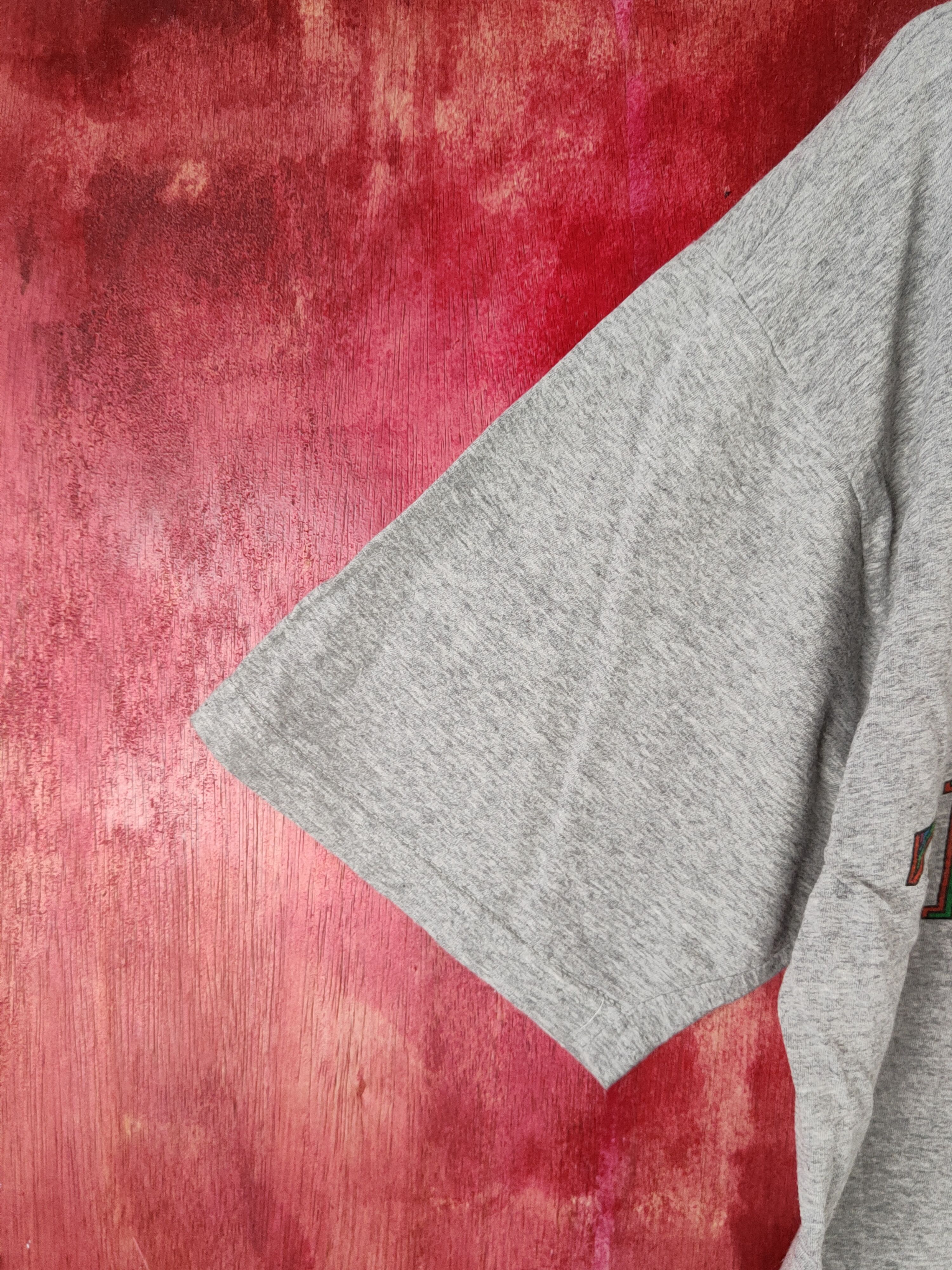 Japanese Brand × Trussardi × Vintage Trussardi Gray vintage Short Sleeve T-shirts #S2306 Size US L / EU 52-54 / 3 - 5 Thumbnail