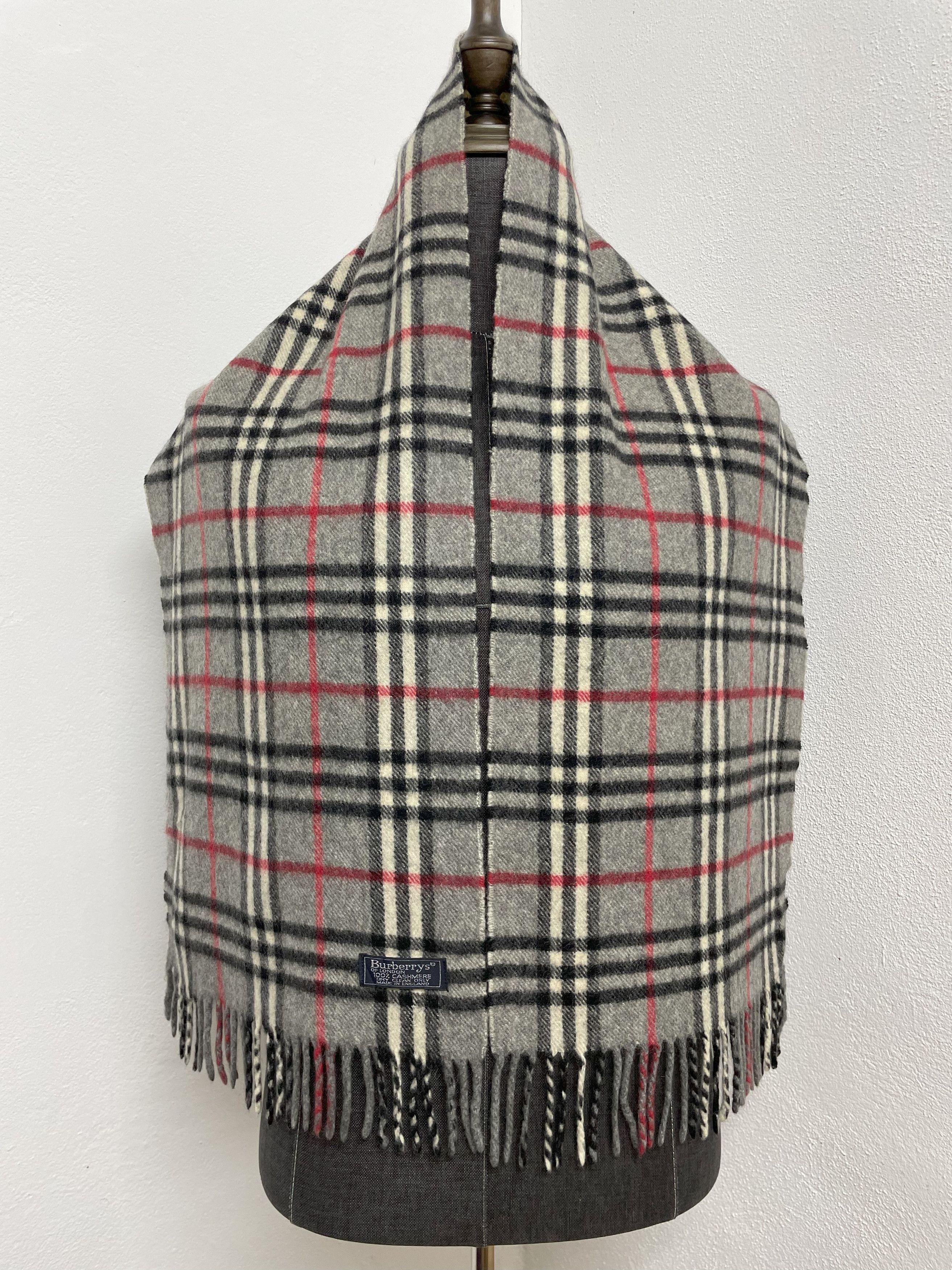 Burberry Burberrys Scarf / Muffler - 6153 Size ONE SIZE - 4 Thumbnail