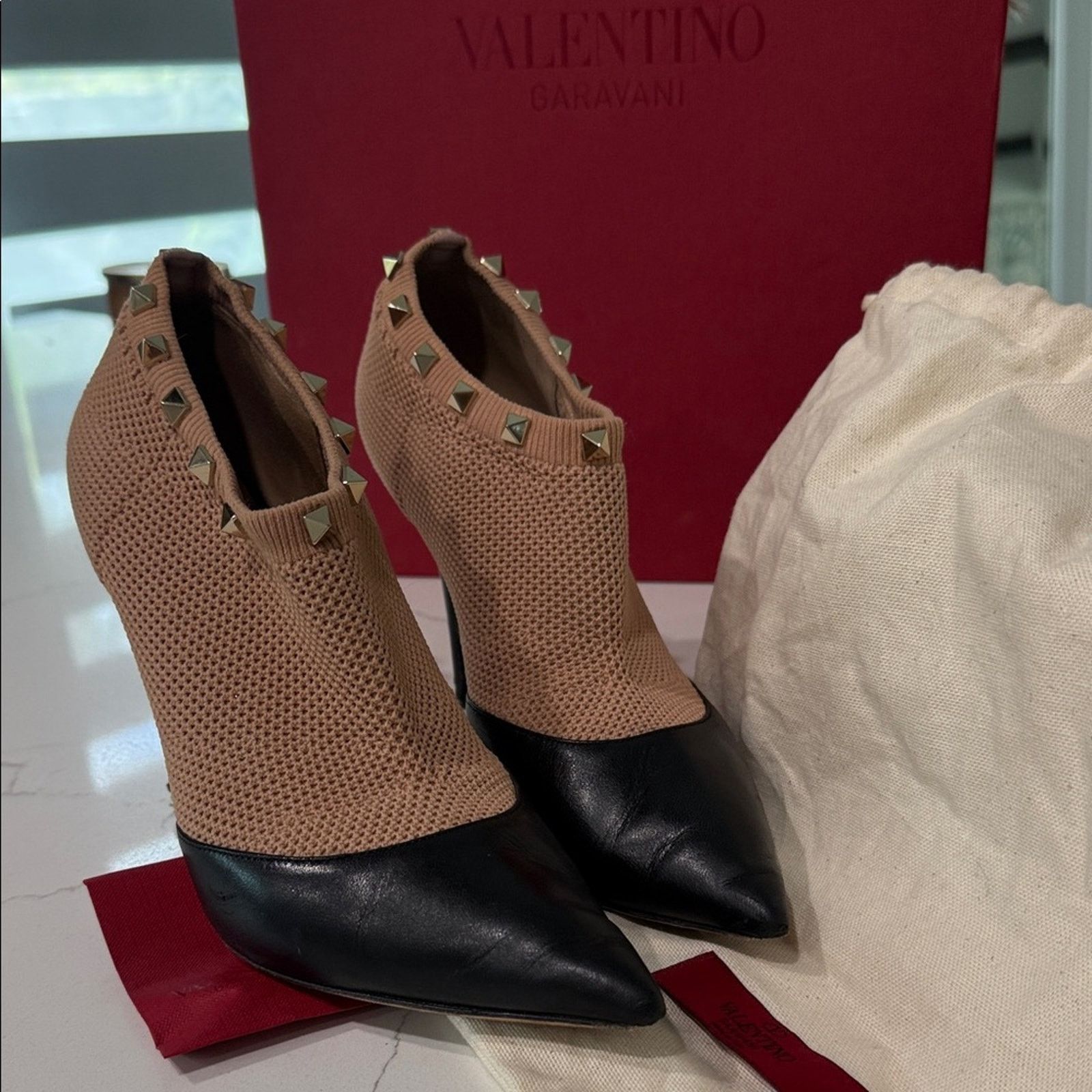 Valentino Valentino Garavani Beige Mesh Black Leather Studded Bootie Size US 8.5 / IT 38.5 - 14 Thumbnail