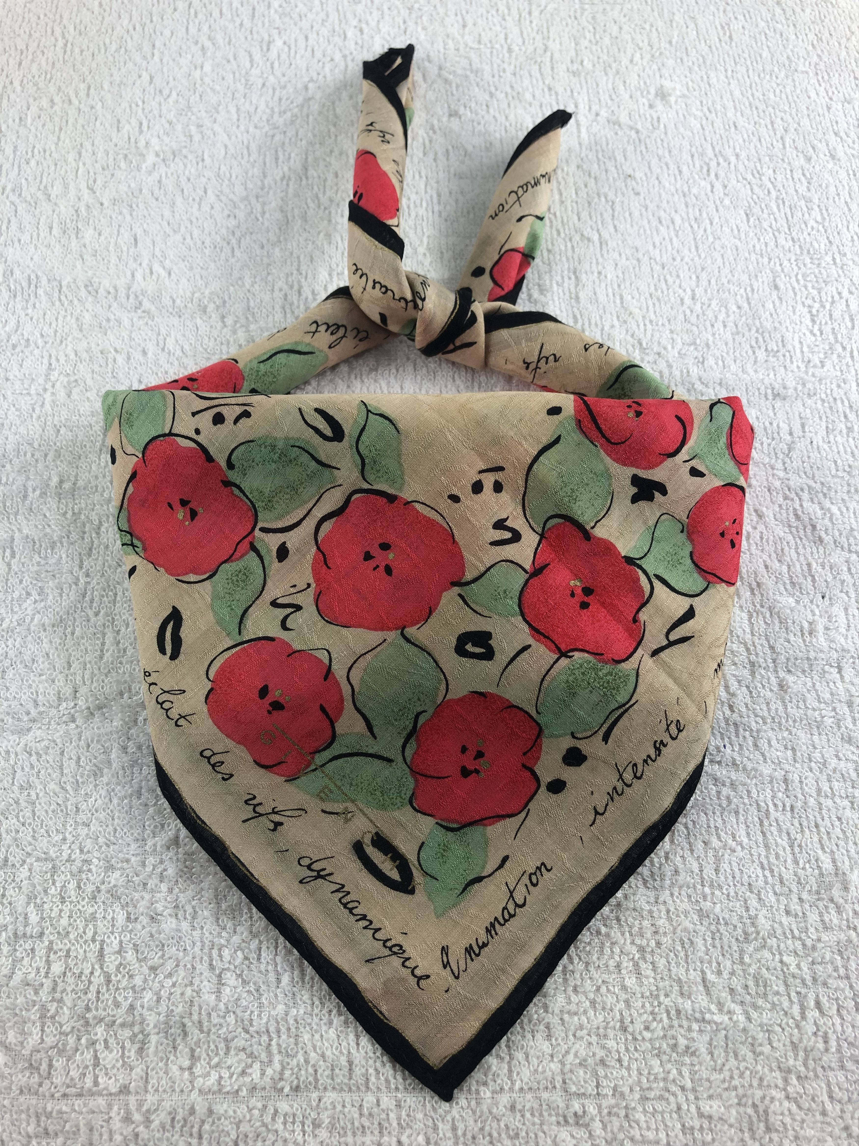 Vintage Givenchy Handkerchief / Bandana / Neckerchief C234 Size ONE SIZE - 1 Thumbnail