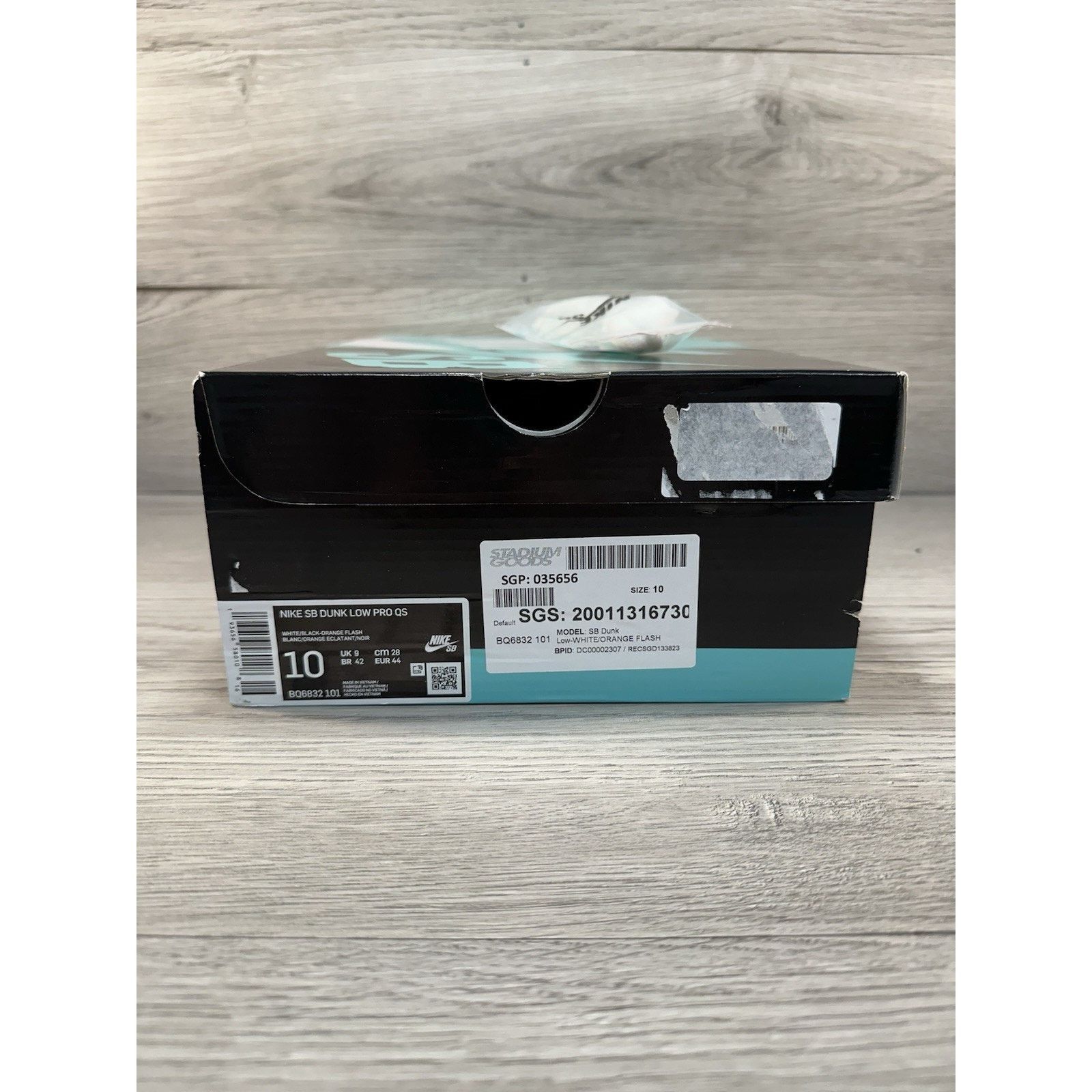 Nike Nike Dunk SB Low Tie Dye Rayguns 2019 - Size 10 Size US 10 / EU 43 - 8 Thumbnail