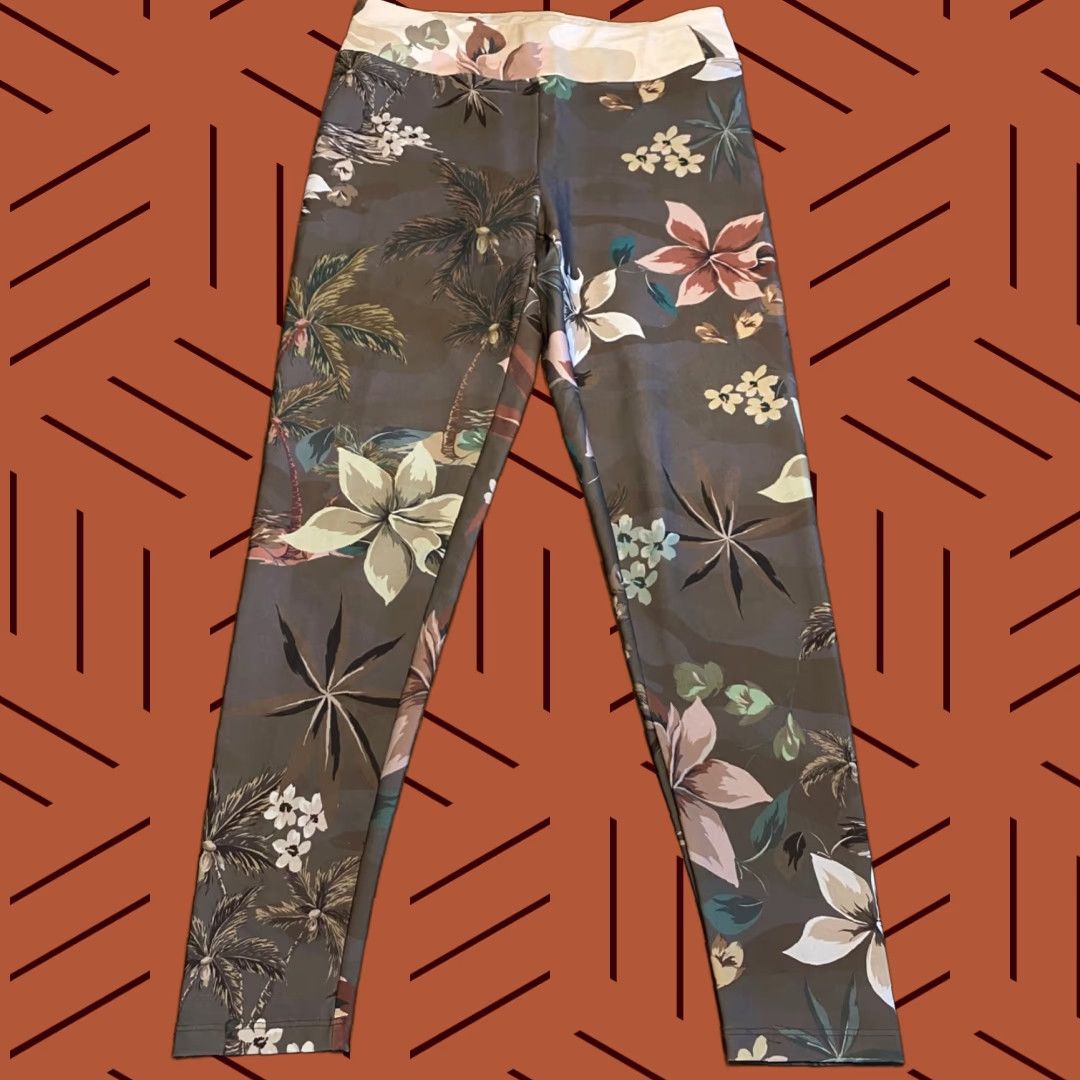 Desigual Desigual Leggings Womens Large Gray Floral Ankle Length Workout Pant Lightweight Size 36" / US 14 / IT 50 - 1 Thumbnail