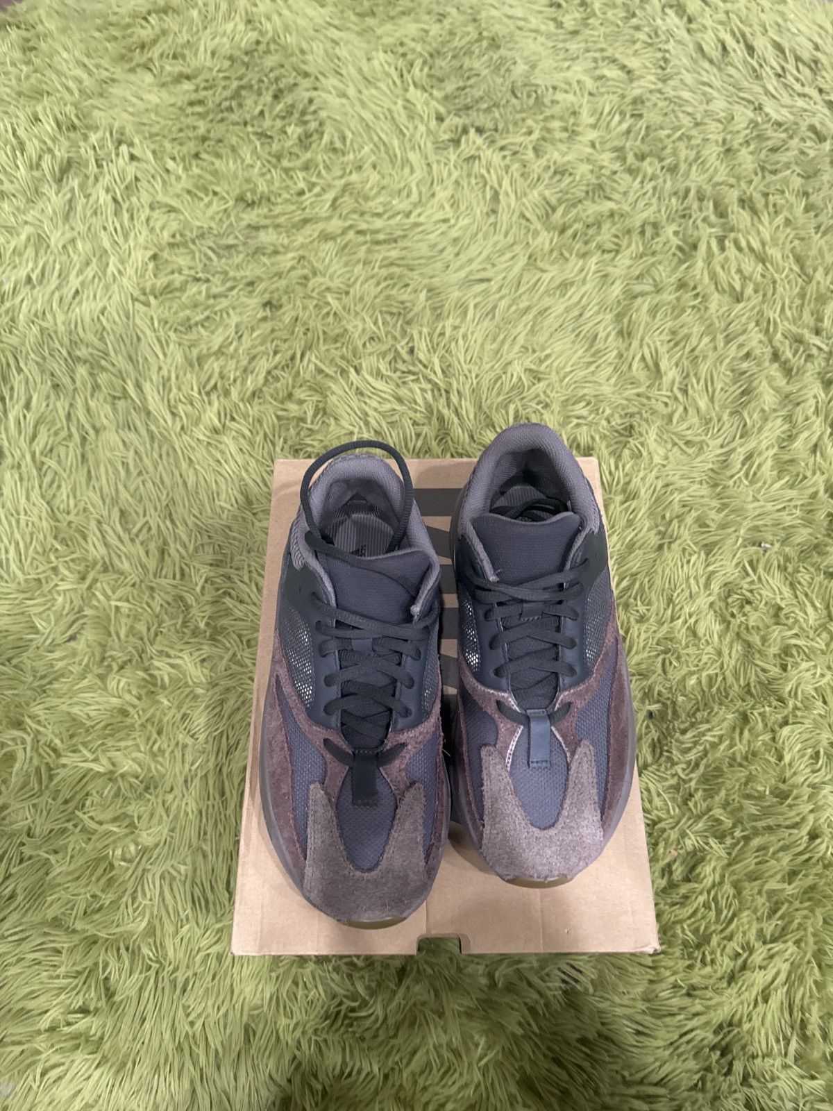 Yeezy Yeezy 700 boost “MAUVE” Size US 6.5 / IT 36.5 - 5 Thumbnail