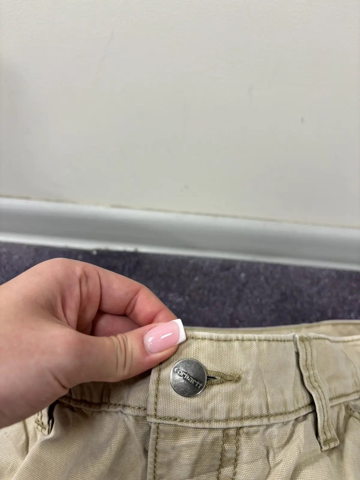 Carhartt × Vintage Vintage Carhartt Y2K Relaxed Fit Military Hype Cargo Shorts Size US 34 / EU 50 - 14 Thumbnail