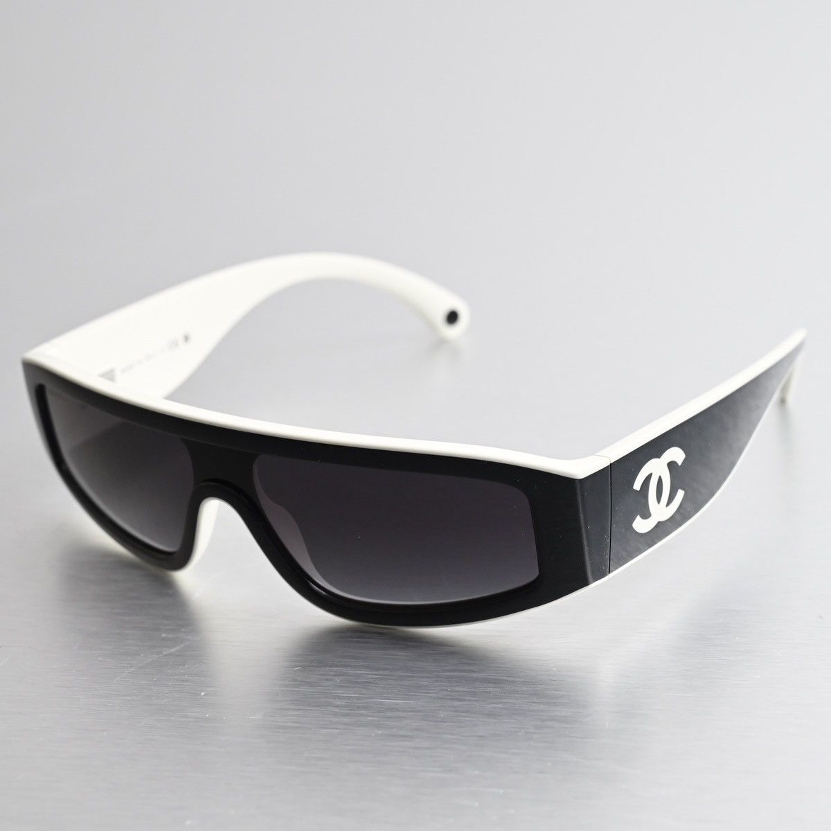 Chanel CHANEL 0CH6057 SUNGLASSES Size ONE SIZE - 2 Thumbnail