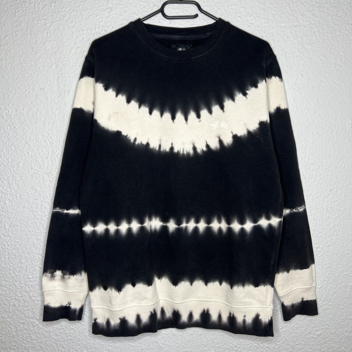 Designer Stussy Sweatshirt Crewneck Painted Black White Logo Size US M / EU 48-50 / 2 - 1 Thumbnail