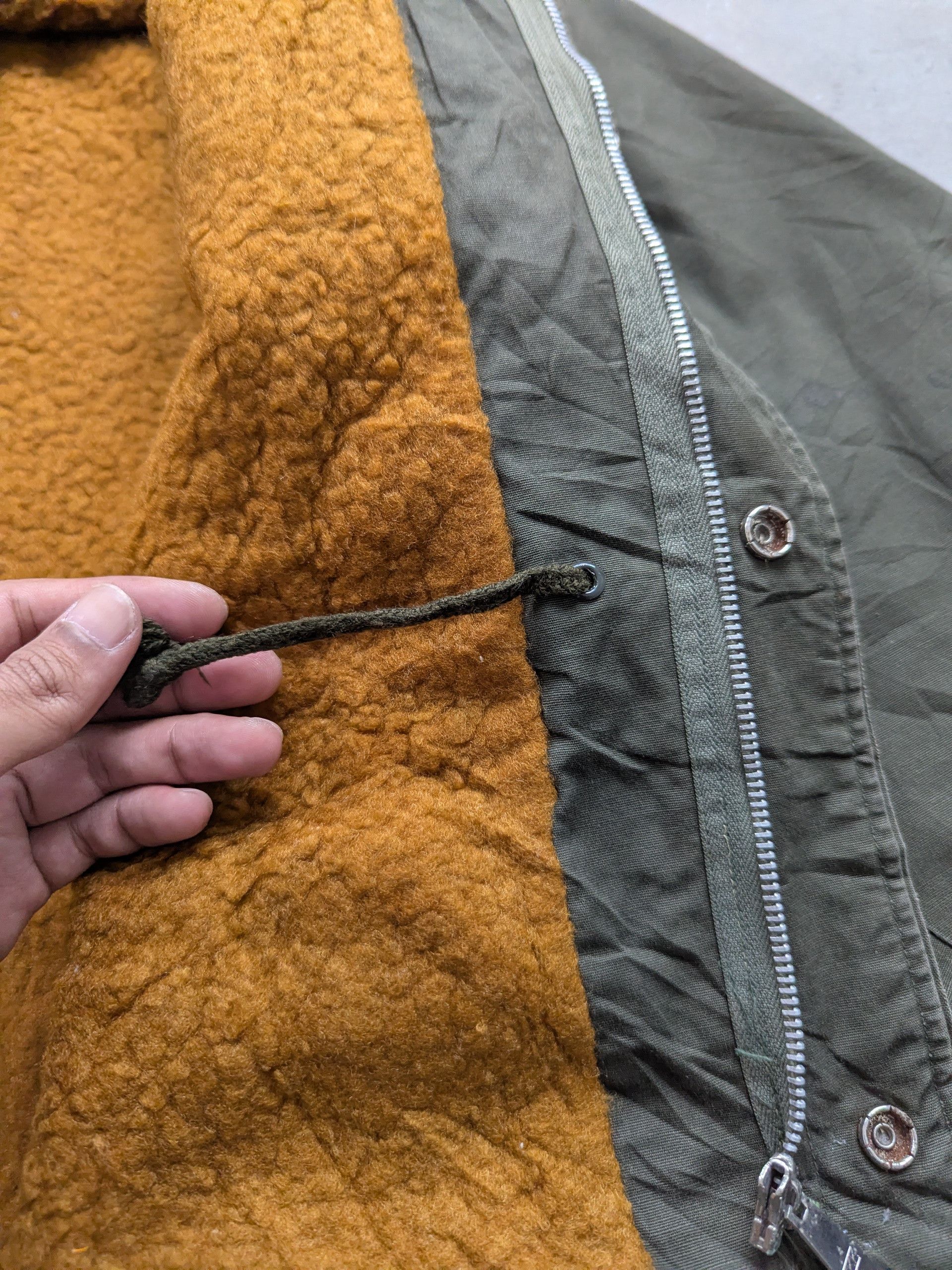 Other Vintage WWII US Army Jacket Lining Sherpa Size US M / EU 48-50 / 2 - 15 Thumbnail