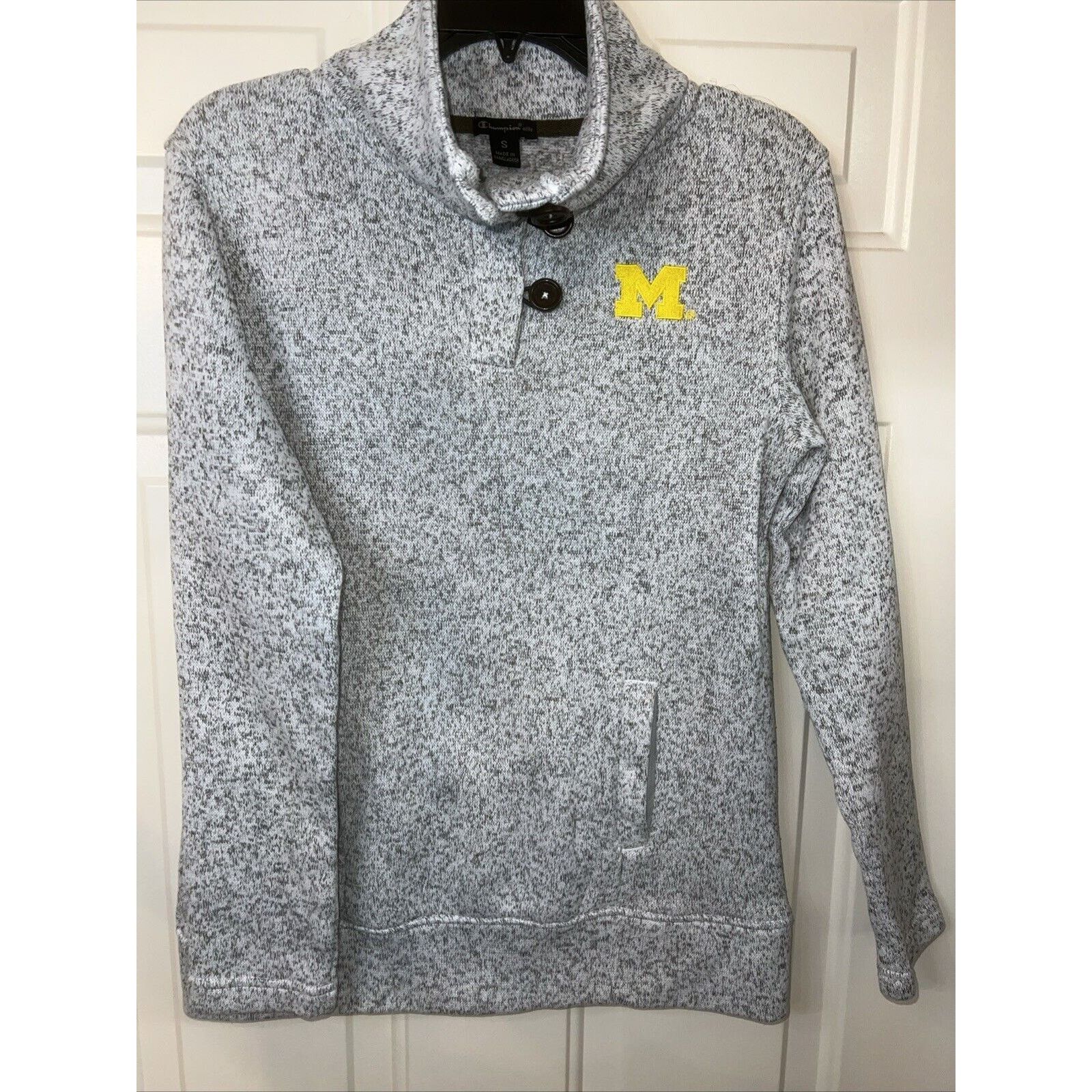 Champion Michigan Wolverines Sweater Women’s Small Gray Cowl Neck Size S / US 4 / IT 40 - 2 Thumbnail