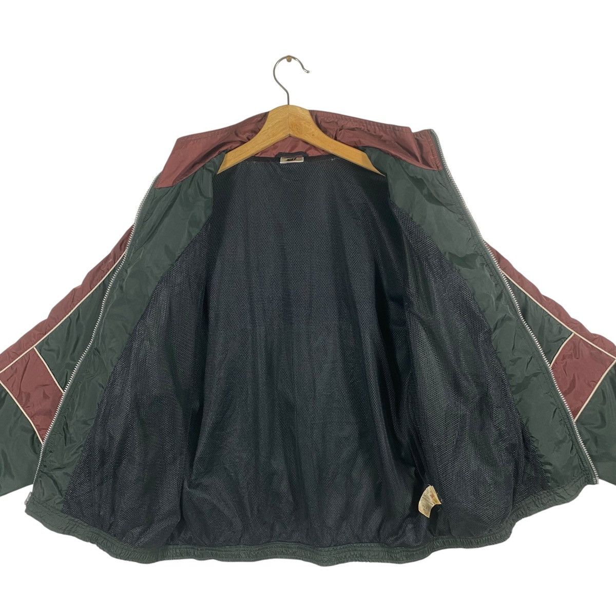 Nike × Vintage Vintage Nike Zipper Windbreaker Jacket Size US M / EU 48-50 / 2 - 7 Thumbnail