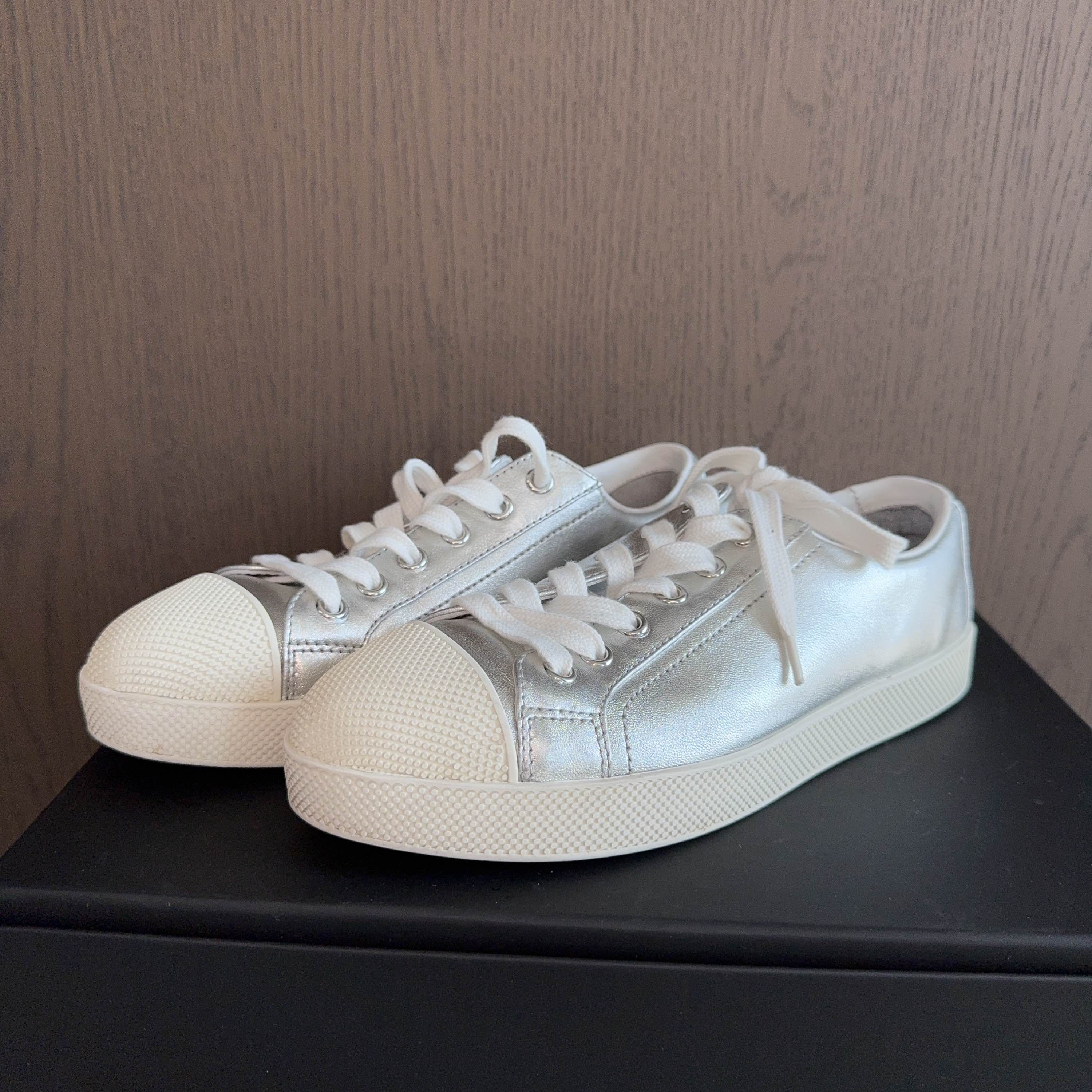 Prada Prada Metallic Low-Top Sneakers Size 37 Size US 7 / IT 37 - 1 Thumbnail
