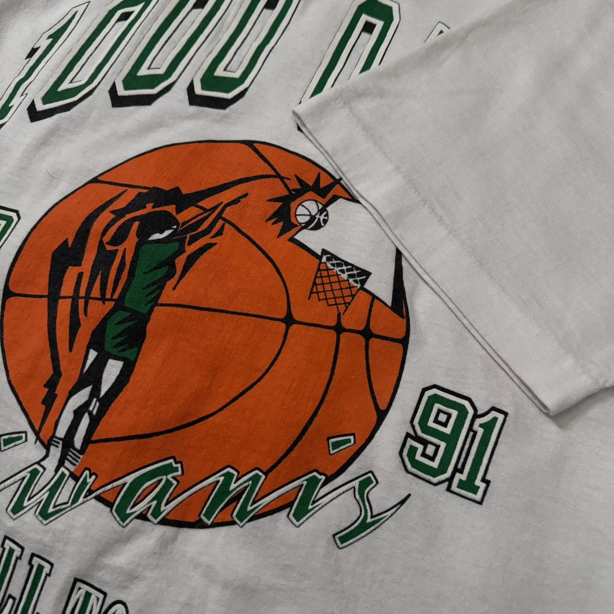 Other Vintage 1000 Oaks 1991 Kiwanis Basketball Tournament T-Shirt Size US XL / EU 56 / 4 - 7 Thumbnail