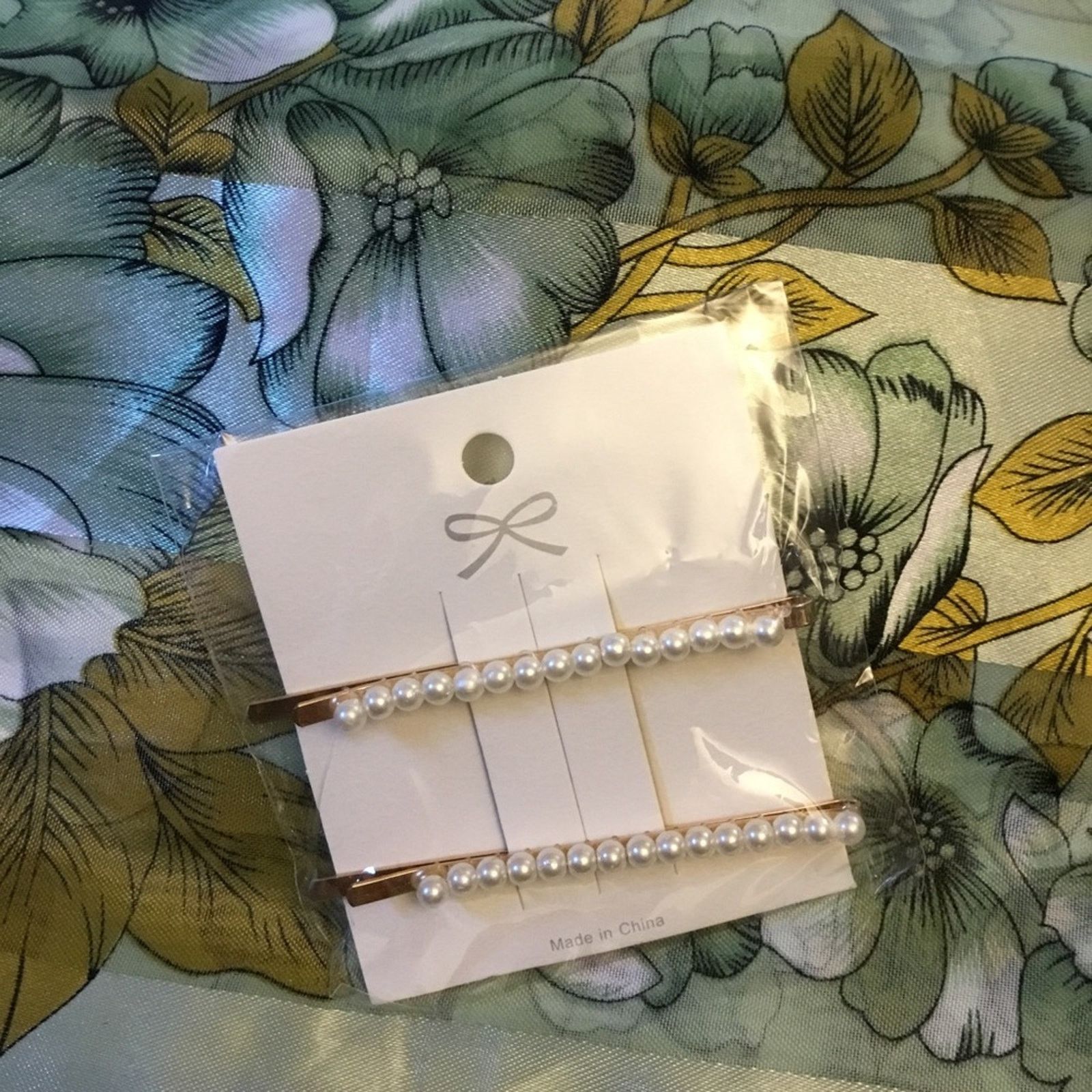 Other String Of Pearls Gold Metal Hair Bobby Pins - Set of 2 Size ONE SIZE - 5 Thumbnail