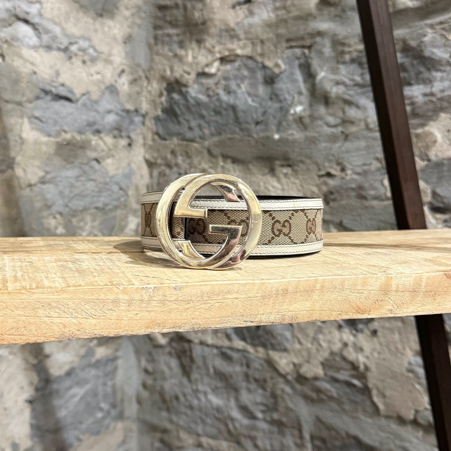 Gucci Gucci Ivory Trim Beige Canvas Interlocking GG Buckle Belt Size ONE SIZE - 1 Thumbnail