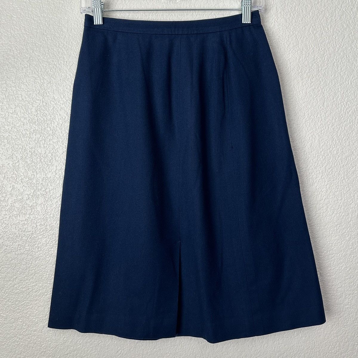 Pendleton Young Pendleton 100% Virgin Wool Girls Navy Blue Midi Skirt Size 27" / US 4 / IT 40 - 1 Thumbnail