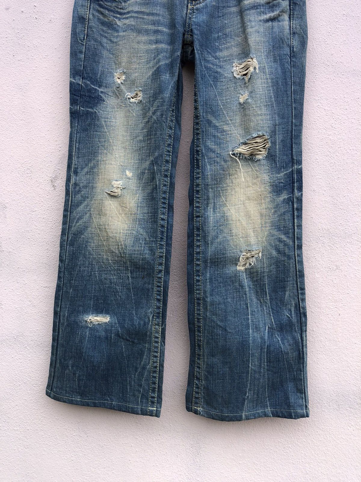 If Six Was Nine RED PEPPER Gold Label Embroidered Distressed Jeans Size US 26 / EU 42 - 5 Thumbnail