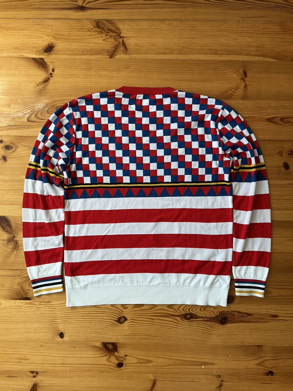Iceberg × Vintage Iceberg charlie brown sweater Size US L / EU 52-54 / 3 - 6 Thumbnail