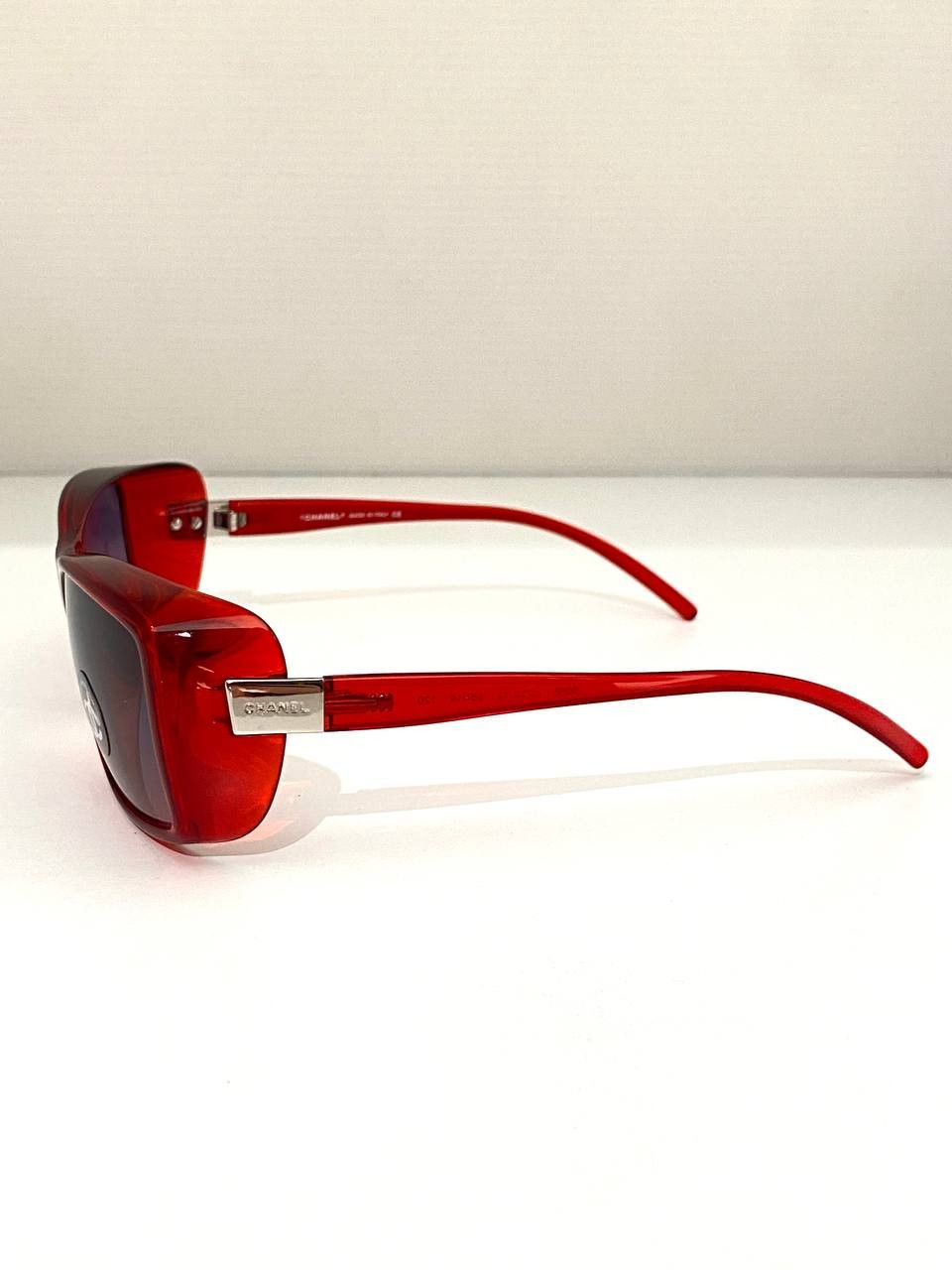 Chanel Chanel CC Logo Shield Oversized Vintage Red Sunglasses Y2K Size ONE SIZE - 8 Thumbnail