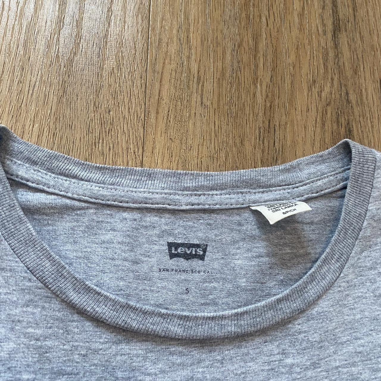 Levi's Levi's grey and red t-shirt big print premium Size US S / EU 44-46 / 1 - 4 Thumbnail