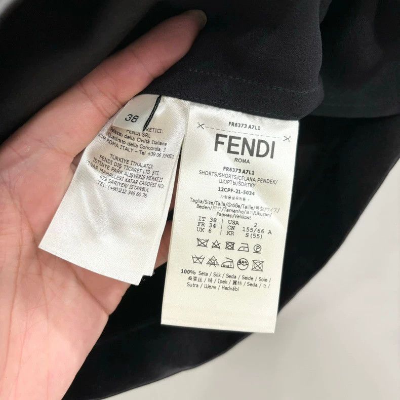 Fendi Fendi Black High Waist Silk Shorts Size 36" / US 14 / IT 50 - 4 Thumbnail