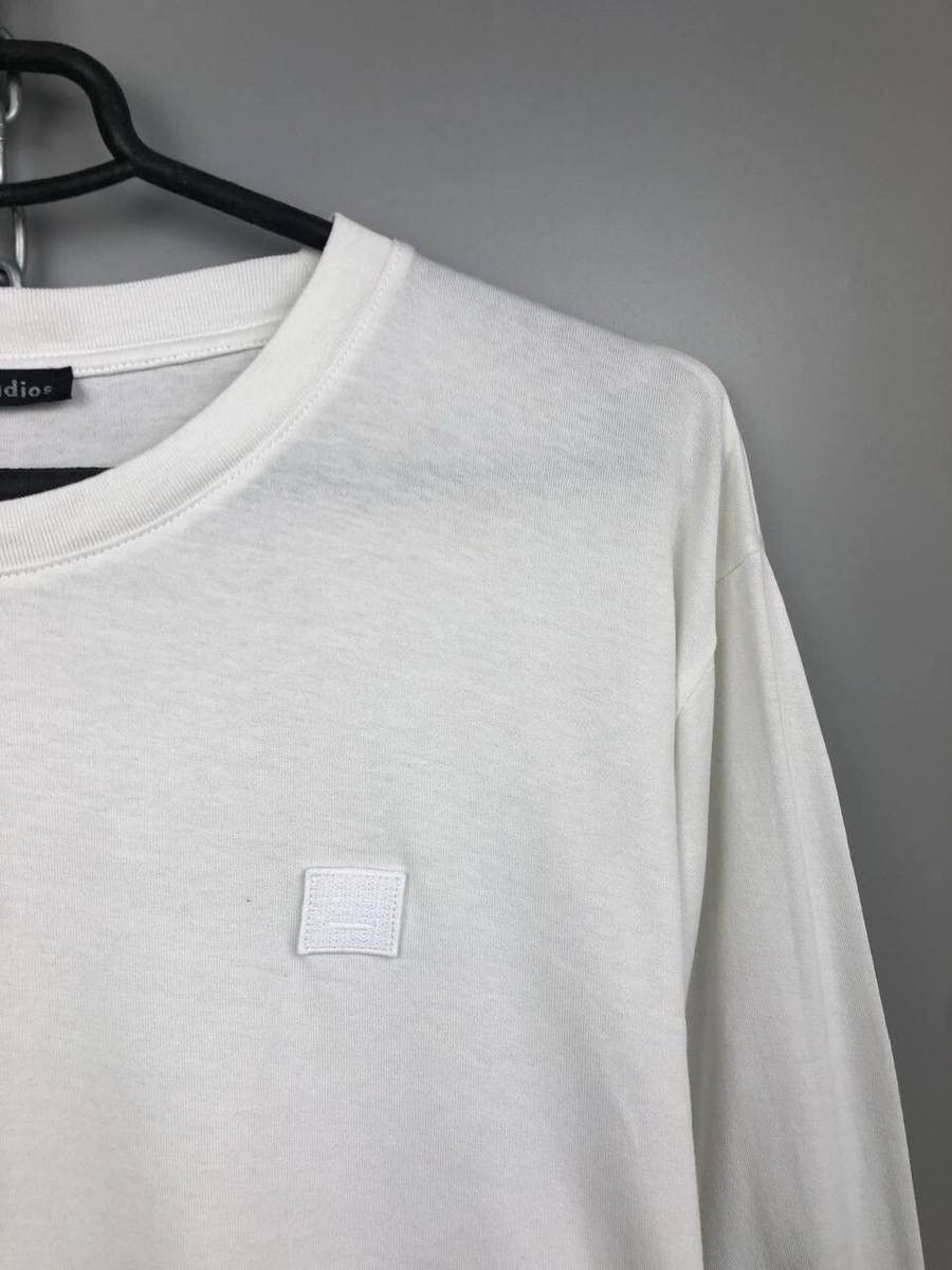 Acne Studios Acne Studios Face Patch Men Long Sleeve White Size L Size US L / EU 52-54 / 3 - 3 Thumbnail