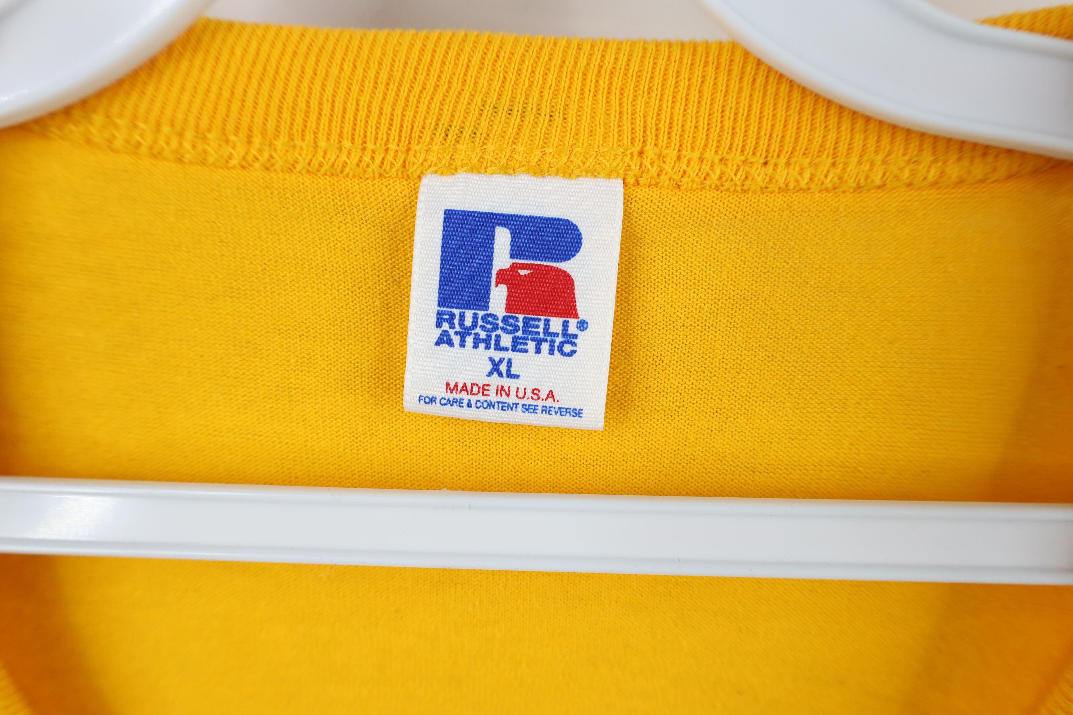 Russell Athletic × Vintage Vintage 90s Russell Athletic University Basketball T-Shirt Size US XL / EU 56 / 4 - 8 Thumbnail