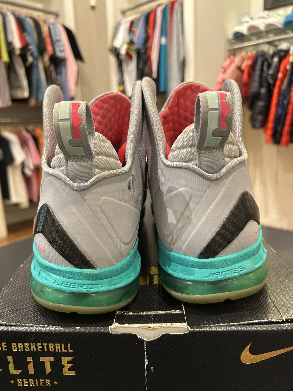 Nike Nike Lebron 9 PS Elite ‘South Beach’ Size US 10.5 / EU 43-44 - 3 Thumbnail