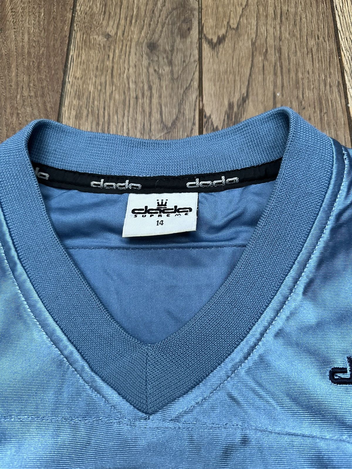 Vintage Vintage 90s Dada Supreme Jersey Shirt Hip Hop Streetwear Y2K Size US S / EU 44-46 / 1 - 6 Thumbnail
