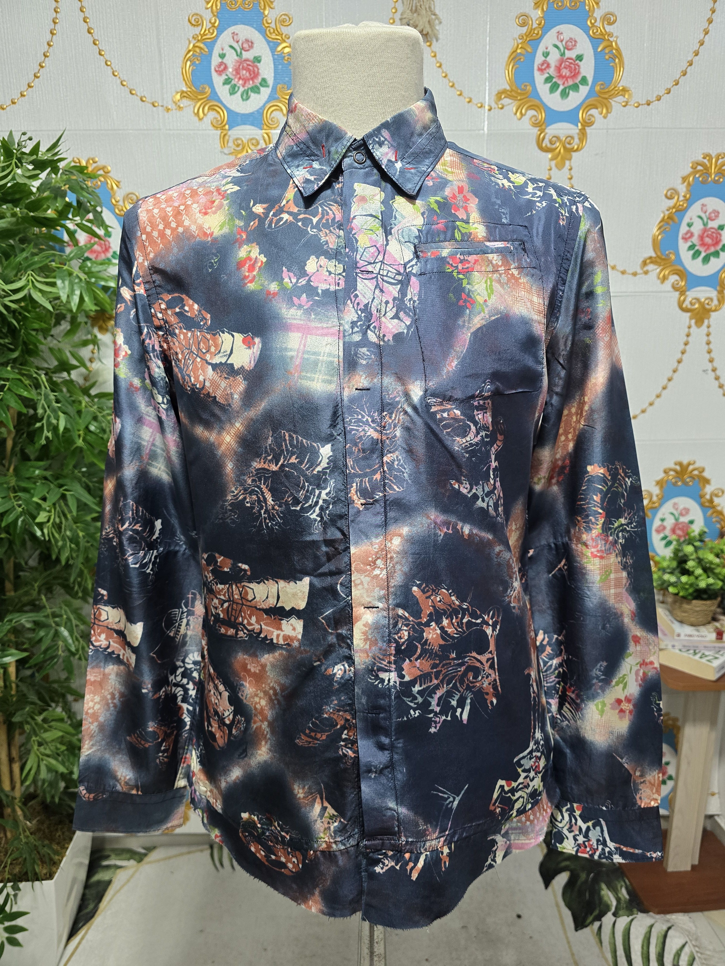 Marithe + Francois Girbaud MARITHE FRANCOIS GIRBAUD Navy Multicolored. 90' 100% silk Size US M / EU 48-50 / 2 - 1 Thumbnail