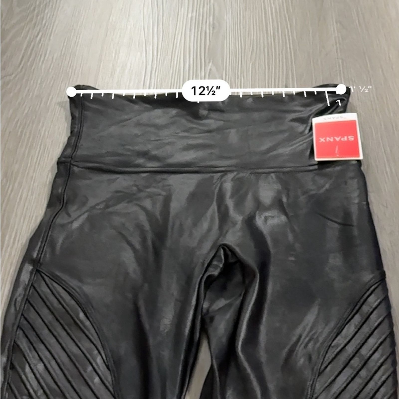 Spanx Spanx Faux Leather Mid Rise Moto Leggings in Very Black Sz M Size 25" / US 0 / IT 36 - 11 Thumbnail